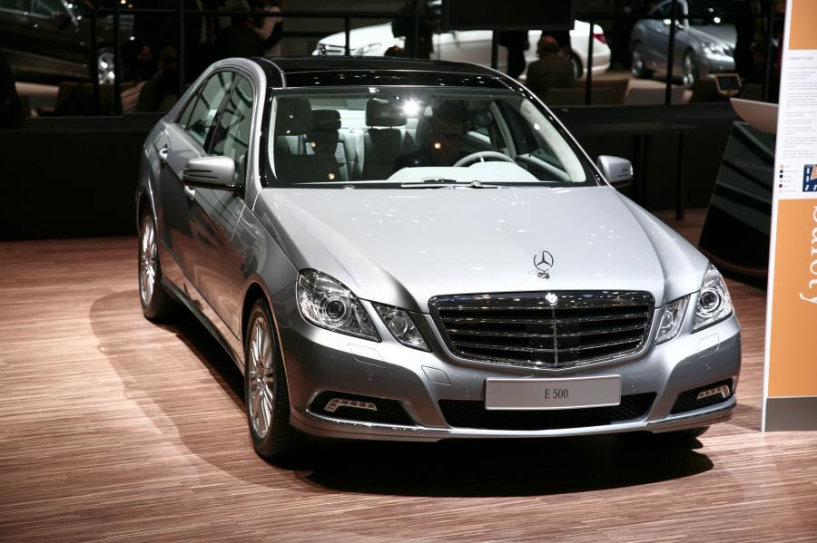  Mercedes-Benz E-Class 2010 года  (фото 62 из 128)